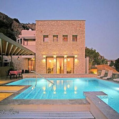 Villa Costamare - Enjoy Lazy Days On The Private Pool-Jacuzzi Pefki Quarto foto