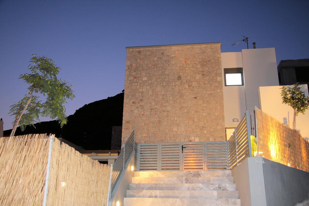 Villa Costamare - Enjoy Lazy Days On The Private Pool-Jacuzzi Pefki Quarto foto